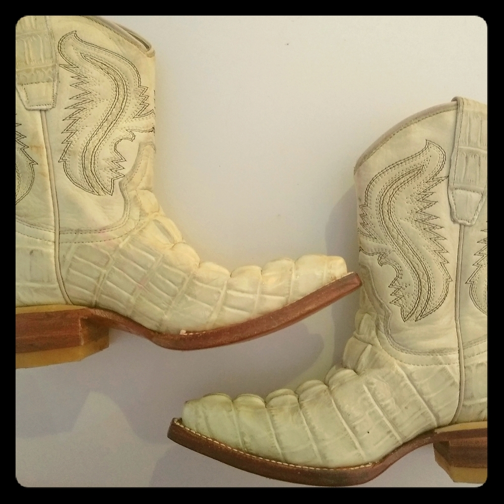 Arango kids alligator boots